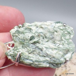 Gros pendentif Actinolite verte Smaragdite 