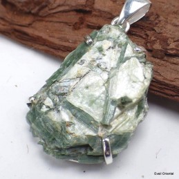 Gros pendentif Smaragdite Actinolite verte Bijoux en Actinolite KC36.1