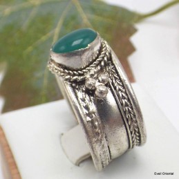 Bague traditionnelle  tibétaine en Onyx vert 