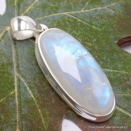 Pendentif Pierre de lune bleue oval allongé Bijoux en Pierre de lune CWA12.22