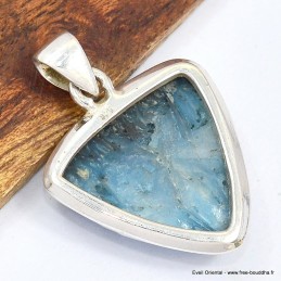 Pendentif triangulaire en Glaciérite blue ice 