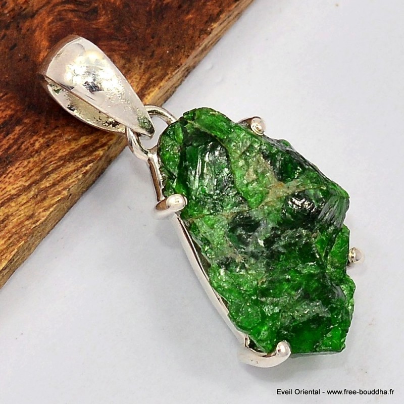 Pendentif Chrome diopside brut serti griffes Bijoux en Chrome Diopside SK15.1