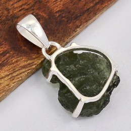 Pendentif authentique Moldavite serti griffes (1) Bijoux en Moldavite SK17.1