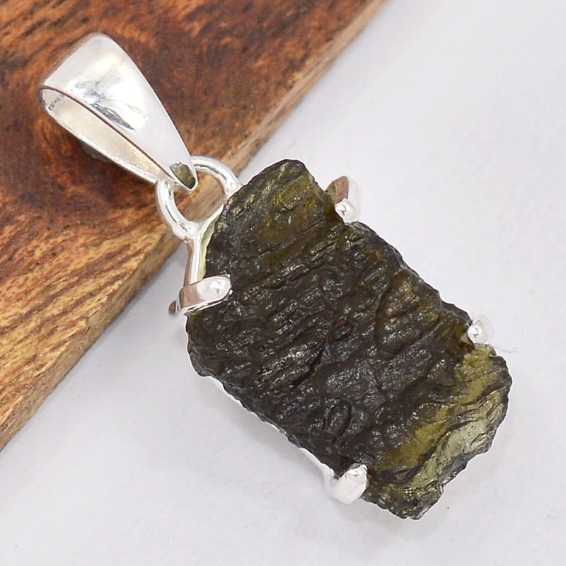 Pendentif en Véritable Moldavite grade AAA Bijoux en Moldavite SK17.5