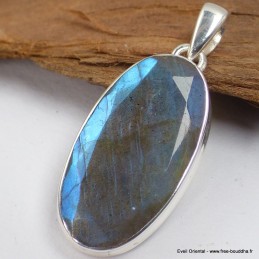 Pendentif oval Labradorite bleue grade AAA Bijoux en Labradorite Bleue SK19.6