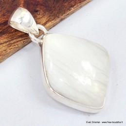 Pendentif en Scolecite blanche forme libre 