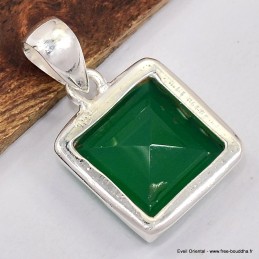 Pendentif Onyx vert carré serti clos 