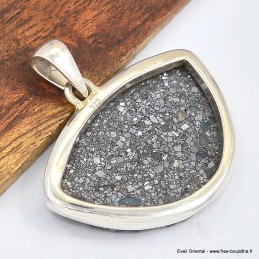 Pendentif semi-rond Opale welo sur pyrite 