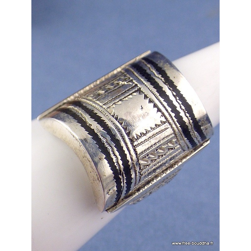 Bracelet en argent avec symboles ethniques touareg