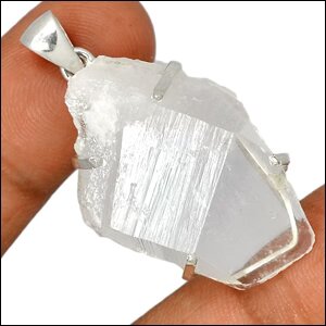 pendentif quartz lemurien