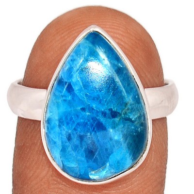 bague apatite bleue cabochon