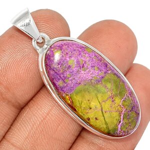 pendentif stichite