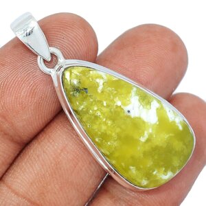 pendentif lezardite sur serpentine